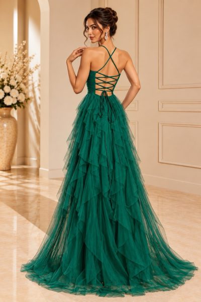 Abito da cerimonia verde smeraldo con schiena intrecciata e gonna a balze