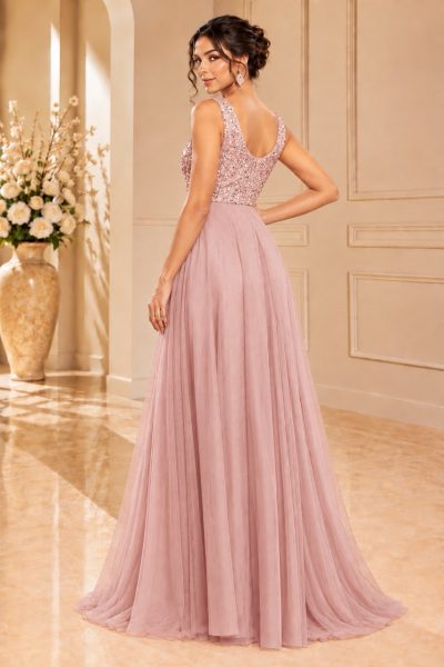 Retro abito da cerimonia rosa cipria con scollo a V sulla schiena