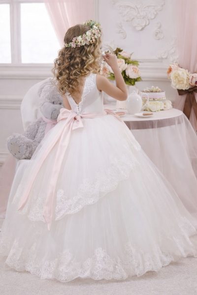 abito comunione 2026 con gonna ampia a principessa