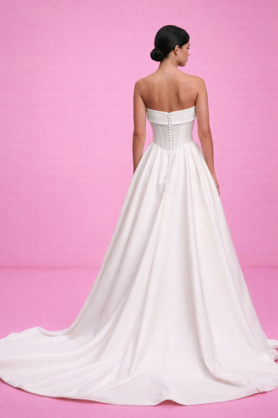 abito sposa in raso vista posteriore